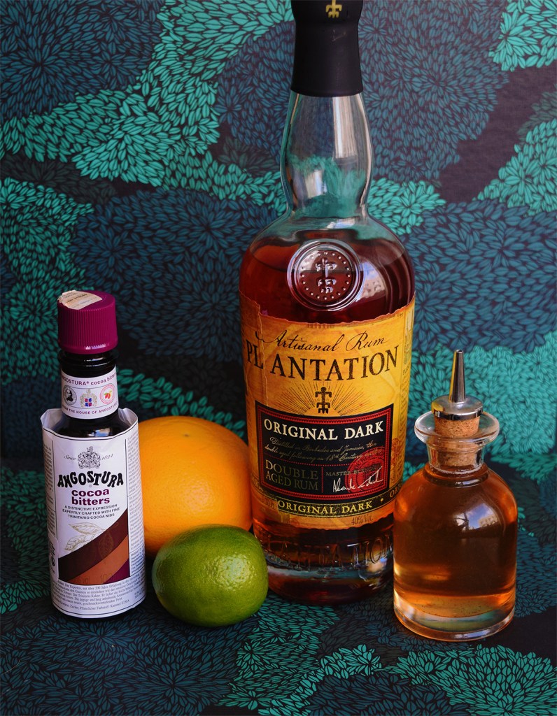 PIKUBYTES // Video Game Cocktails // Uncharted 4: A Thief's End // Grog of Thieves